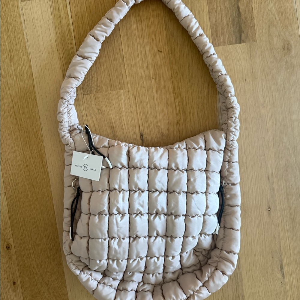 NWT Pretty Simple Cream Quilted Puffy Shoulder Tote-Tan $48